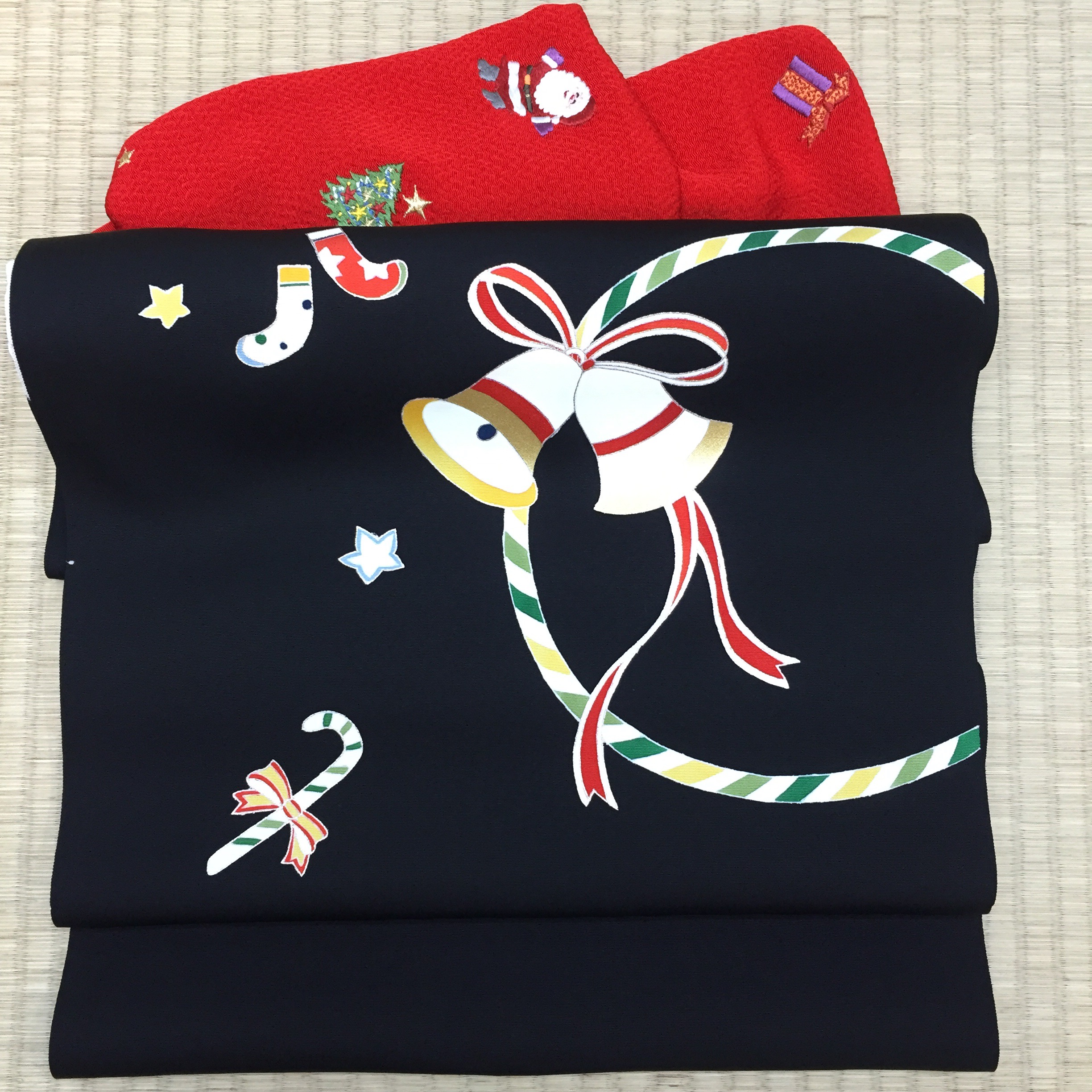 Xmas染め名古屋帯と帯揚げ - 十文字屋呉服店