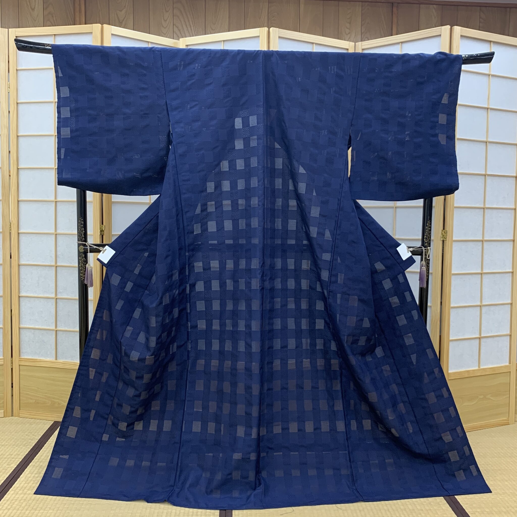 琉球藍の首里花倉織 *沖縄の染織 首里織 着尺 沖縄那覇着物 - 十文字屋呉服店