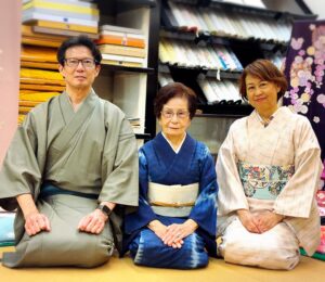 十文字屋呉服店3人